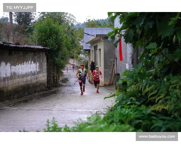 2024全球越野争霸赛激情开赛勇者无畏挑战荒野极限争夺终极荣耀 2024全球越野争霸赛激情开赛勇者无畏挑战荒野极限争夺终极荣耀